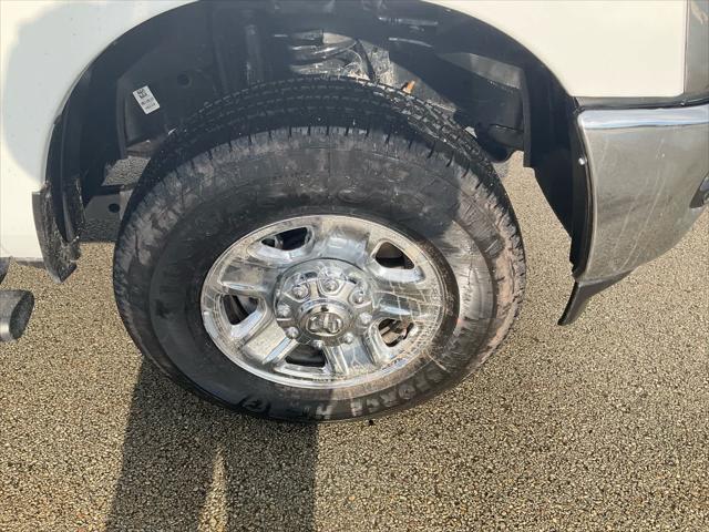 2026 Ram 3500 Tradesman Crew Cab 4x4 8' Box