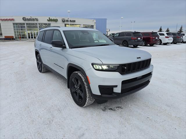 2025 Jeep Grand Cherokee GRAND CHEROKEE L ALTITUDE 4X4