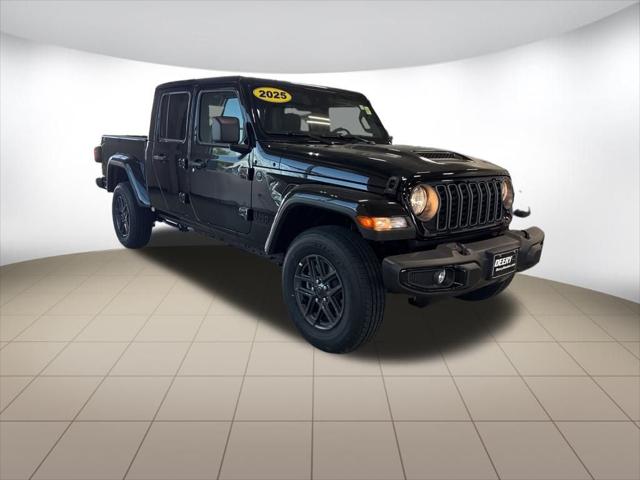 2025 Jeep Gladiator GLADIATOR SPORT S 4X4 2025 Jeep Gladiator GLADIATOR SPORT S 4X4