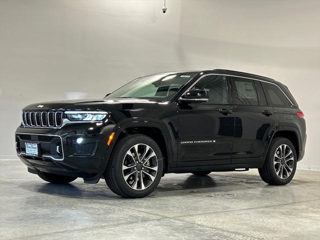2025 Jeep Grand Cherokee GRAND CHEROKEE OVERLAND 4X4