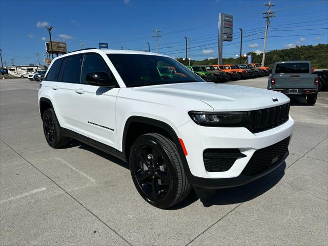 2025 Jeep Grand Cherokee Altitude X 4x4 for sale in Newport, TN