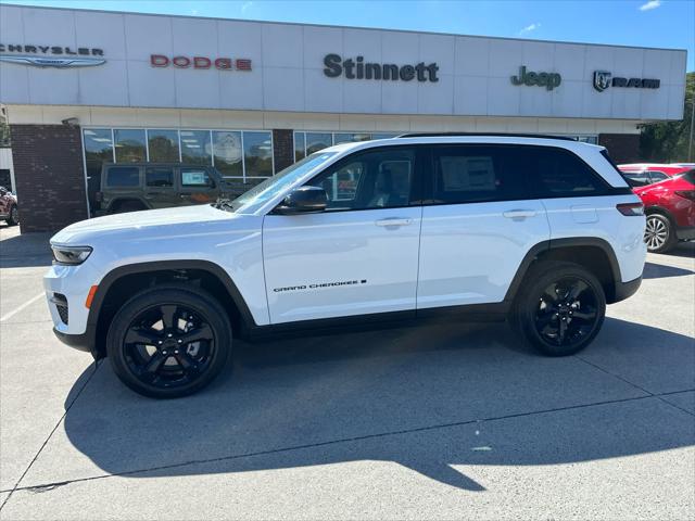 2025 Jeep Grand Cherokee Altitude X 4x4