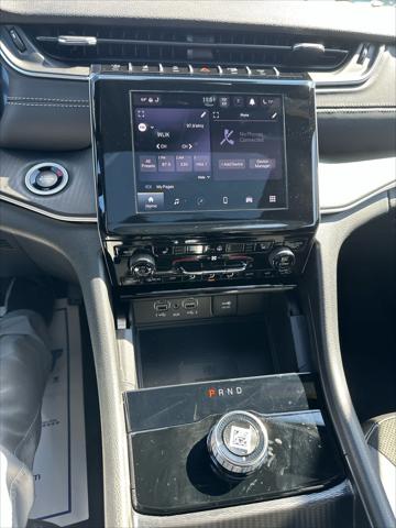 2025 Jeep Grand Cherokee Altitude X 4x4