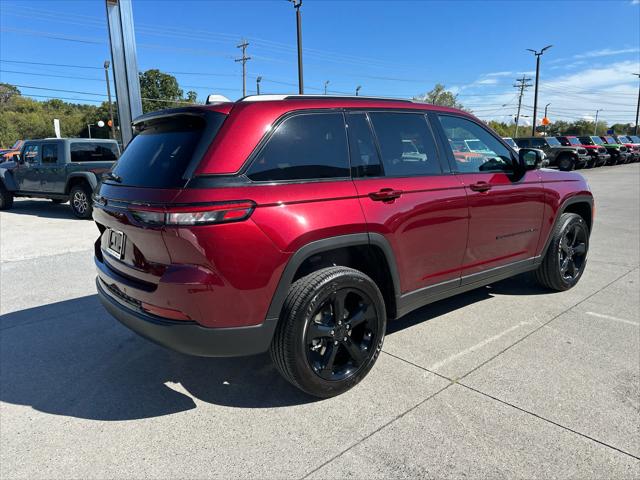 2025 Jeep Grand Cherokee Altitude X 4x4