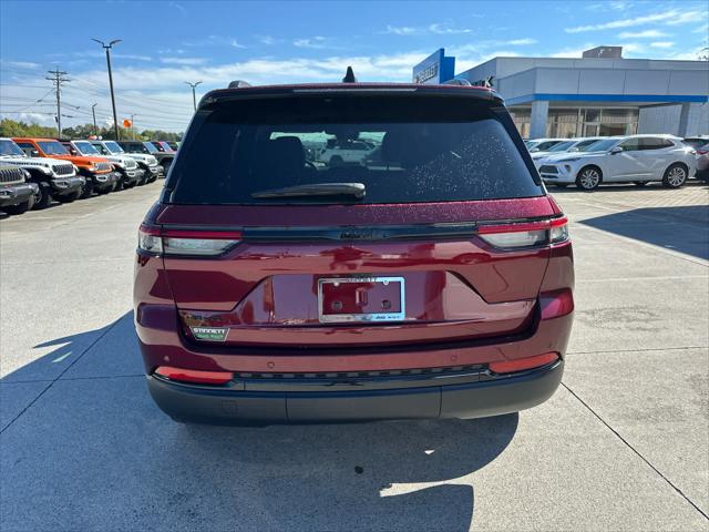 2025 Jeep Grand Cherokee Altitude X 4x4