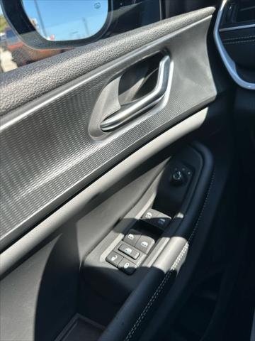 2025 Jeep Grand Cherokee Altitude X 4x4
