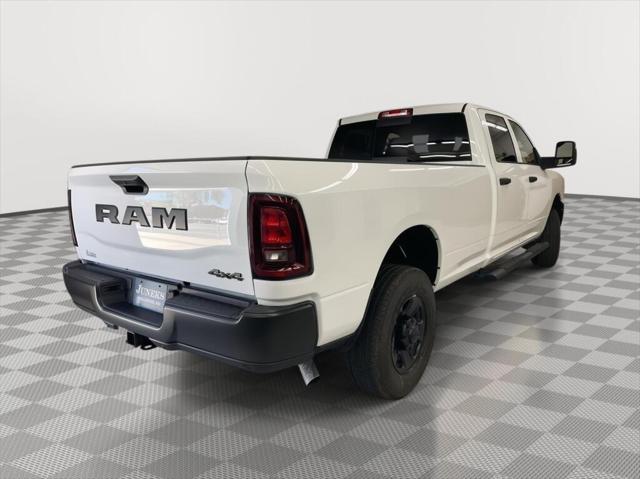 2026 RAM Ram 3500 RAM 3500 TRADESMAN CREW CAB 4X4 8 BOX