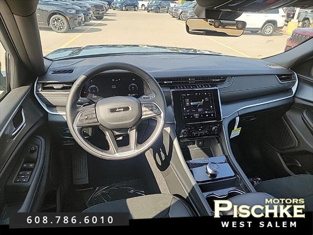 2025 Jeep Grand Cherokee GRAND CHEROKEE ALTITUDE 4X4