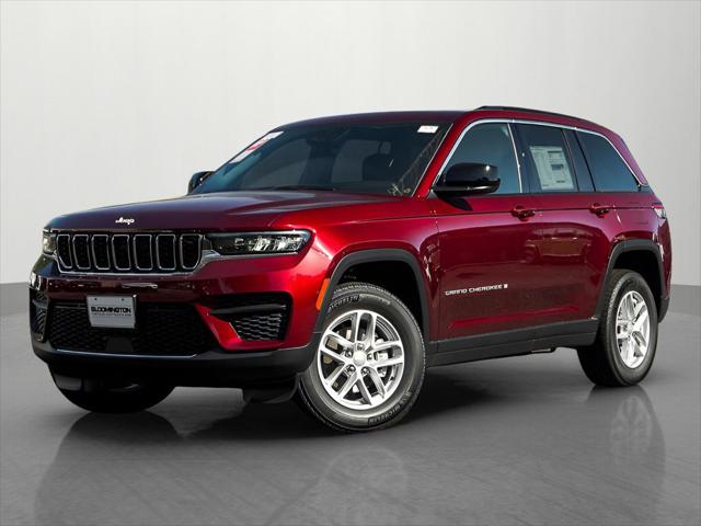 2025 Jeep Grand Cherokee GRAND CHEROKEE LAREDO X 4X4