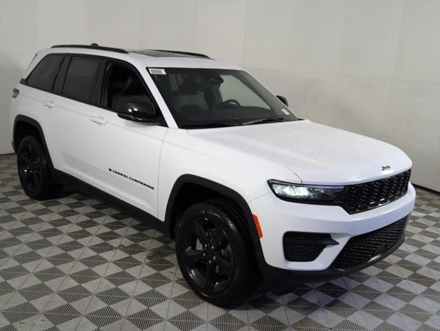 2025 Jeep Grand Cherokee GRAND CHEROKEE ALTITUDE X 4X2