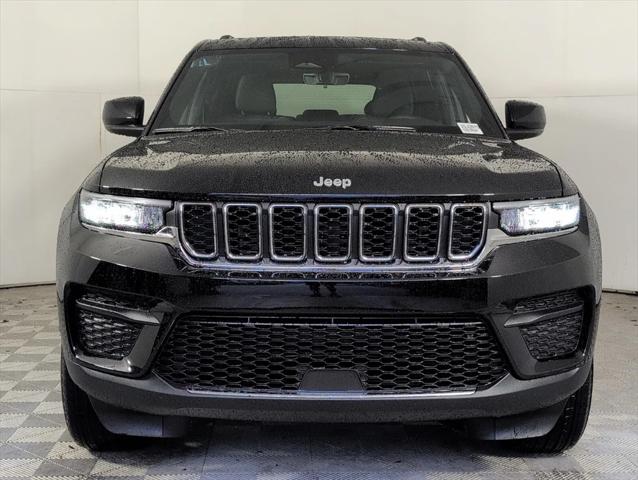 2025 Jeep Grand Cherokee GRAND CHEROKEE LAREDO X 4X2