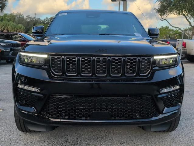 2025 Jeep Grand Cherokee GRAND CHEROKEE SUMMIT 4X4