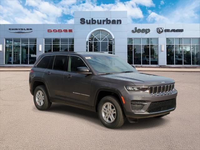 2025 Jeep Grand Cherokee GRAND CHEROKEE LAREDO 4X4