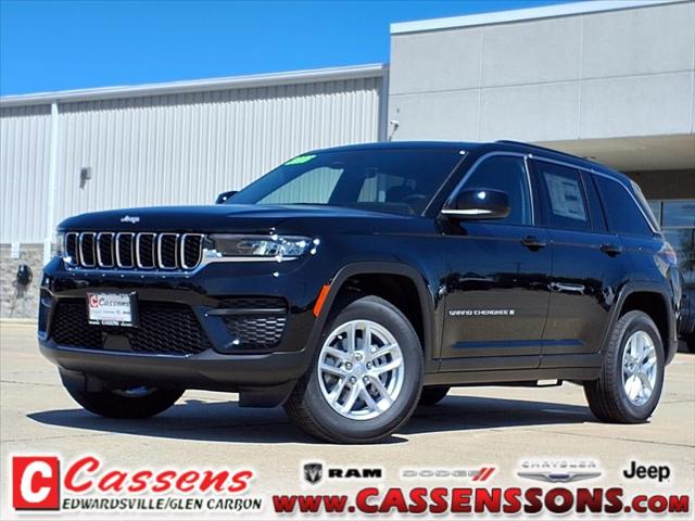 2025 Jeep Grand Cherokee GRAND CHEROKEE LAREDO X 4X4