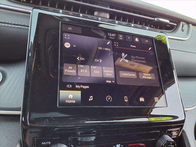 2025 Jeep Grand Cherokee GRAND CHEROKEE LAREDO X 4X4