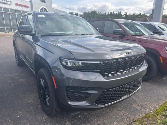 2025 Jeep Grand Cherokee GRAND CHEROKEE ALTITUDE 4X4 2025 Jeep Grand Cherokee GRAND CHEROKEE ALTITUDE 4X4