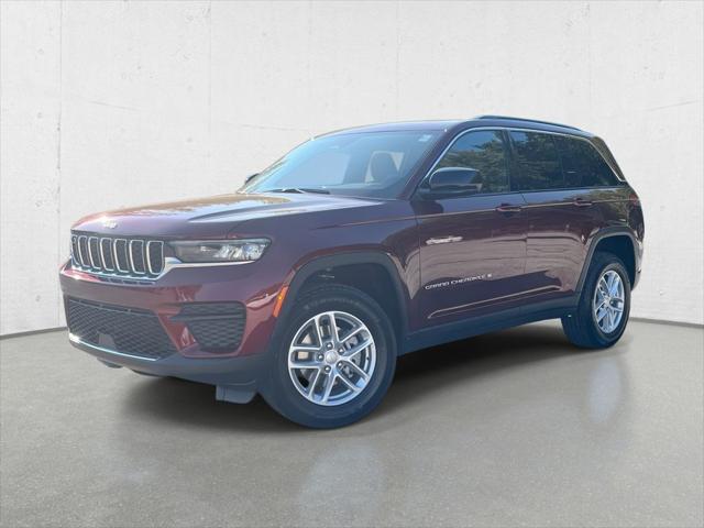 2025 Jeep Grand Cherokee GRAND CHEROKEE LAREDO X 4X4