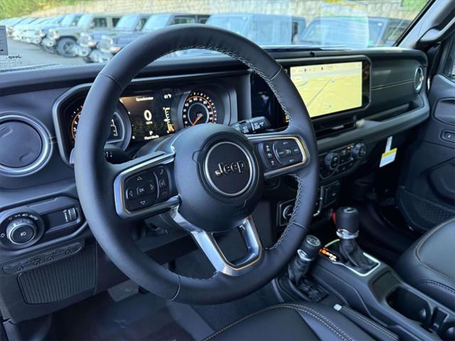 2025 Jeep Wrangler WRANGLER 4-DOOR SAHARA 2025 Jeep Wrangler WRANGLER 4-DOOR SAHARA