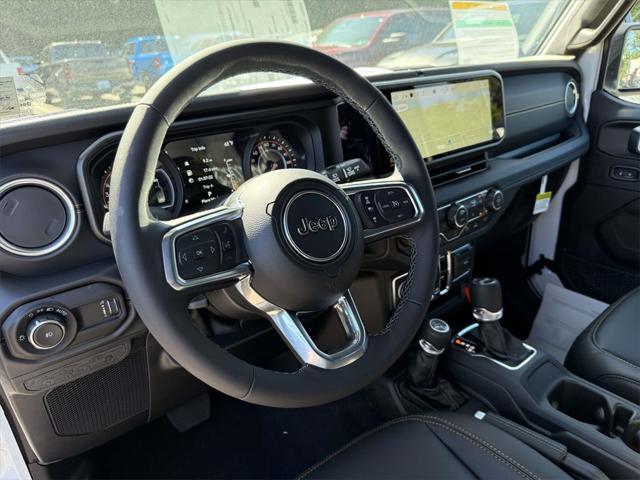 2025 Jeep Wrangler WRANGLER 4-DOOR SAHARA
