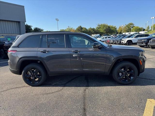 2025 Jeep Grand Cherokee GRAND CHEROKEE ALTITUDE X 4X4 2025 Jeep Grand Cherokee GRAND CHEROKEE ALTITUDE X 4X4