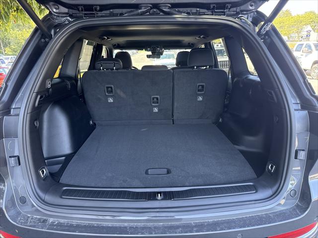 2025 Jeep Grand Cherokee Laredo X 4x4