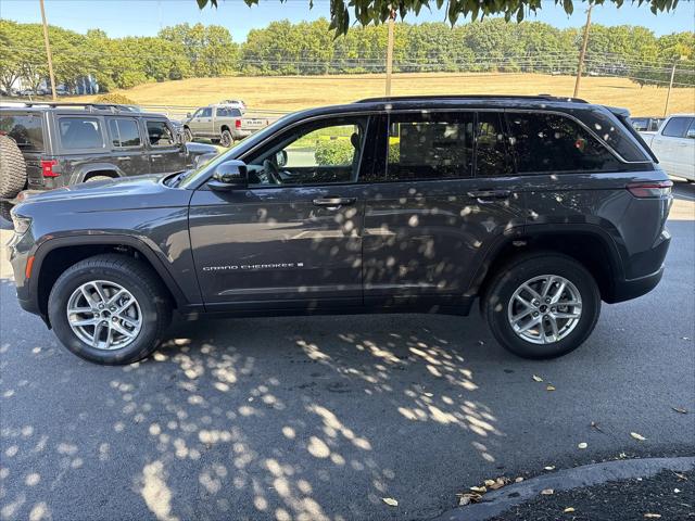 2025 Jeep Grand Cherokee Laredo X 4x4