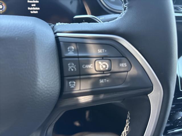 2025 Jeep Grand Cherokee Laredo X 4x4