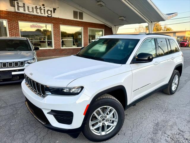 2025 Jeep Grand Cherokee GRAND CHEROKEE LAREDO X 4X4