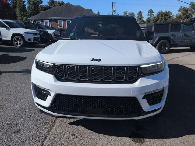 2025 Jeep Grand Cherokee GRAND CHEROKEE SUMMIT 4X4