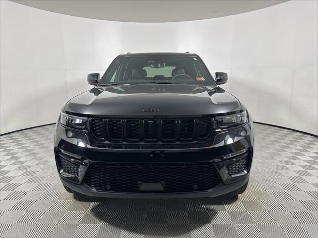 2025 Jeep Grand Cherokee GRAND CHEROKEE LIMITED 4X4 2025 Jeep Grand Cherokee GRAND CHEROKEE LIMITED 4X4