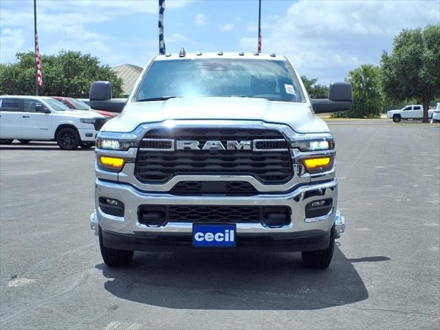 2026 RAM Ram 3500 Chassis Cab RAM 3500 TRADESMAN CREW CAB CHASSIS 4X4 60 CA