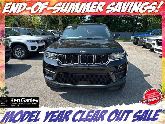 2025 Jeep Grand Cherokee GRAND CHEROKEE LAREDO X 4X4