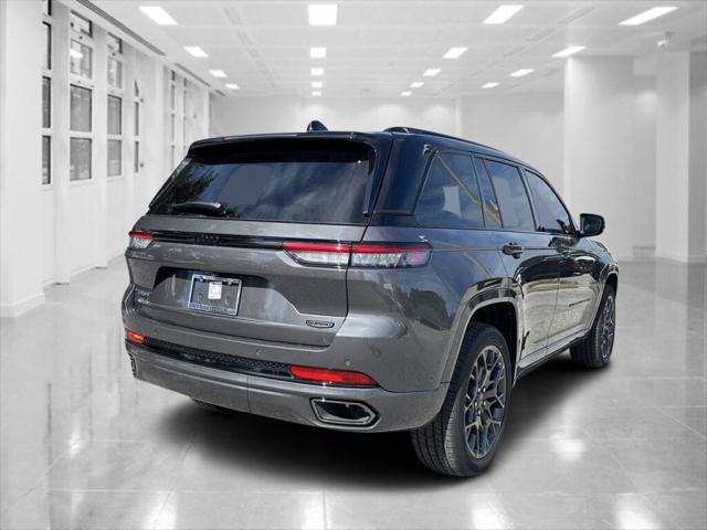 2025 Jeep Grand Cherokee GRAND CHEROKEE SUMMIT 4X4