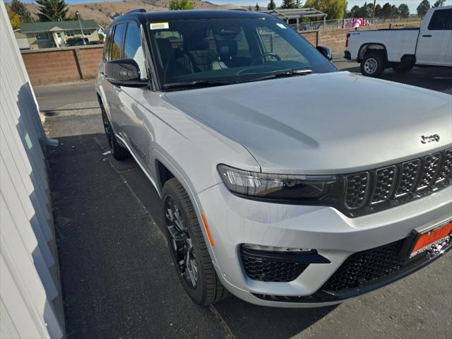 2025 Jeep Grand Cherokee GRAND CHEROKEE SUMMIT 4X4 2025 Jeep Grand Cherokee GRAND CHEROKEE SUMMIT 4X4