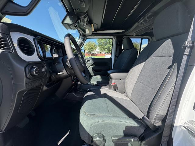 2025 Jeep Wrangler 4-Door Willys 4x4