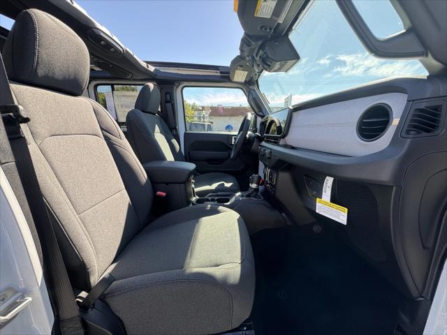 2025 Jeep Wrangler 4-Door Willys 4x4