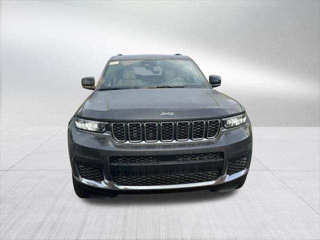 2025 Jeep Grand Cherokee GRAND CHEROKEE L LAREDO X 4X2