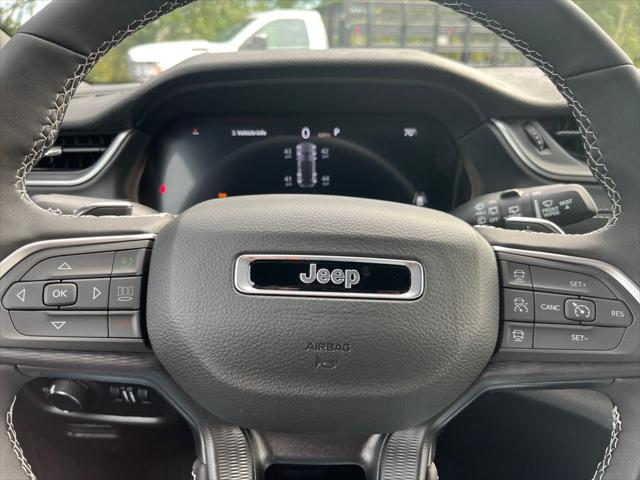 2025 Jeep Grand Cherokee Altitude X 4x4