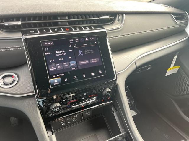 2025 Jeep Grand Cherokee Altitude X 4x4
