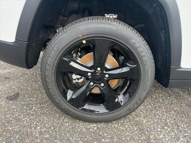 2025 Jeep Grand Cherokee Altitude X 4x4
