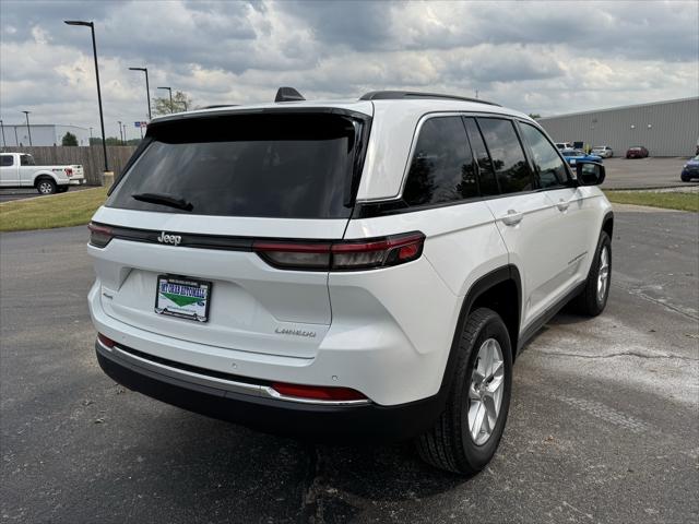 2025 Jeep Grand Cherokee GRAND CHEROKEE LAREDO X 4X4