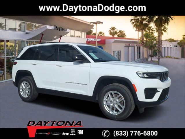 2025 Jeep Grand Cherokee GRAND CHEROKEE LAREDO X 4X2