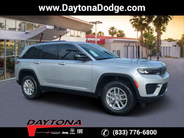 2025 Jeep Grand Cherokee GRAND CHEROKEE LAREDO X 4X2