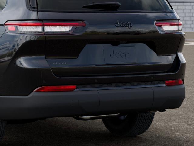 2025 Jeep Grand Cherokee Unknown