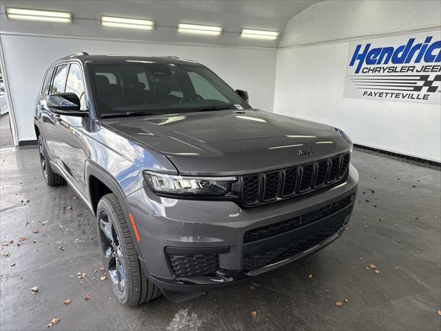 2025 Jeep Grand Cherokee GRAND CHEROKEE L ALTITUDE X 4X4
