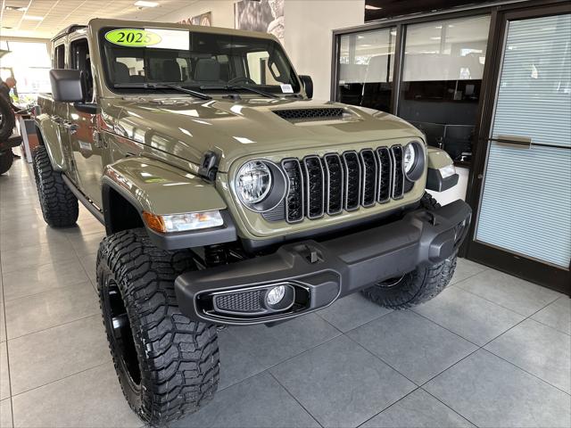 2025 Jeep Gladiator GLADIATOR SPORT S 4X4