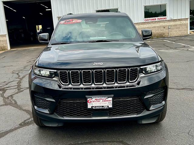 2025 Jeep Grand Cherokee GRAND CHEROKEE LAREDO X 4X4 2025 Jeep Grand Cherokee GRAND CHEROKEE LAREDO X 4X4