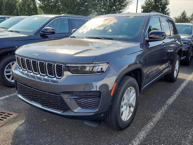 2025 Jeep Grand Cherokee GRAND CHEROKEE LAREDO X 4X4 2025 Jeep Grand Cherokee GRAND CHEROKEE LAREDO X 4X4