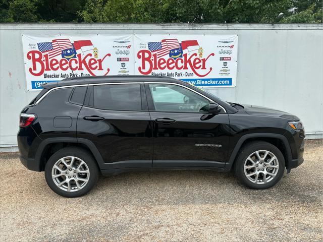 2024 Jeep Compass Latitude Lux FWD