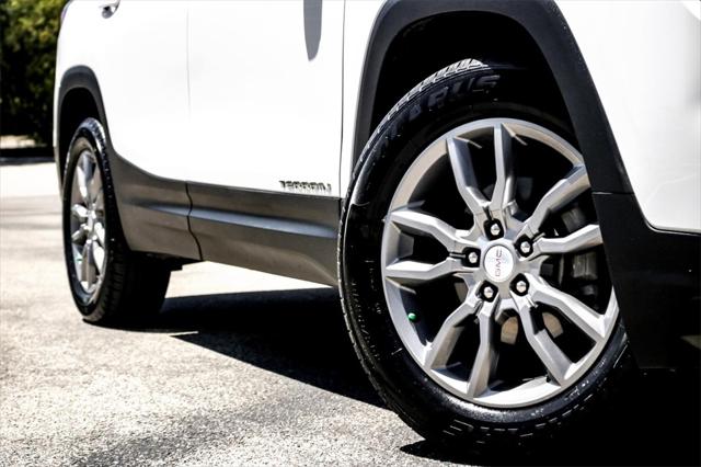 2024 GMC Terrain FWD SLT